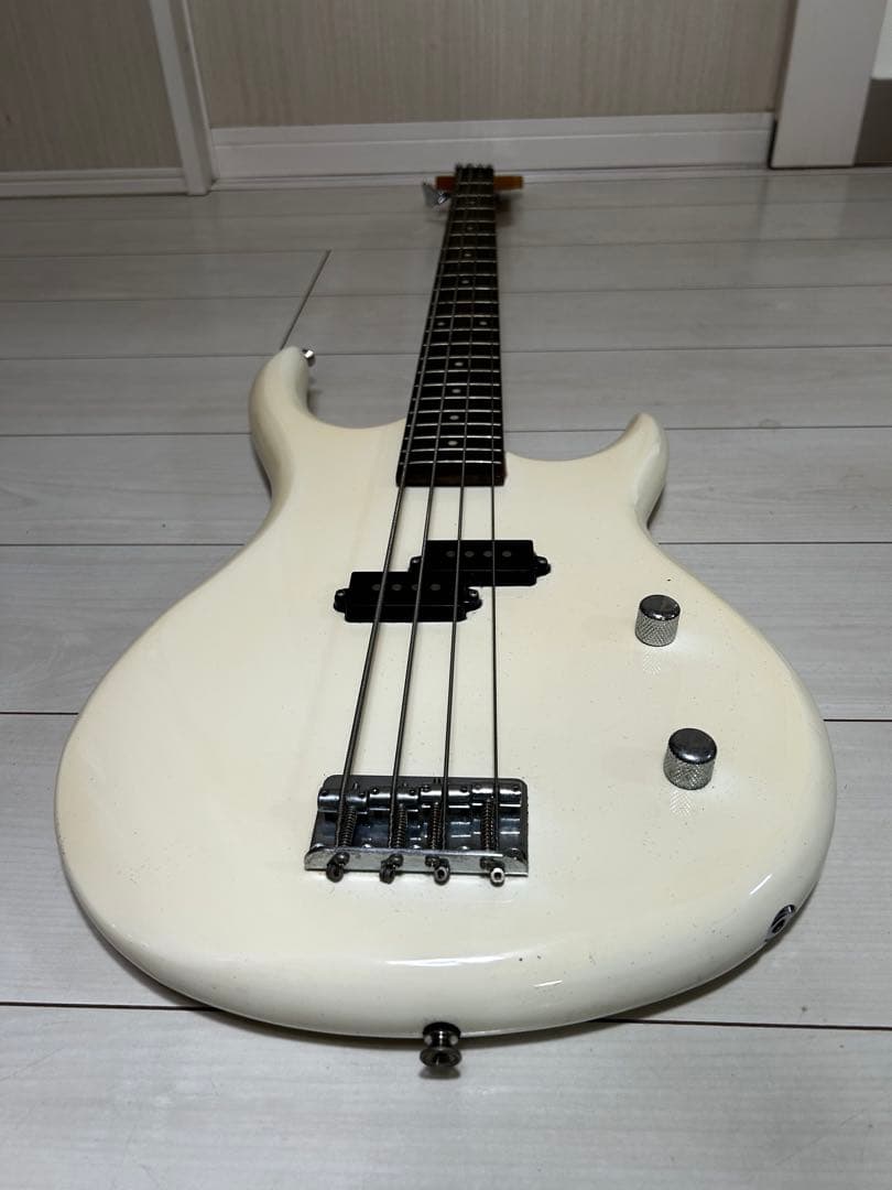 エピフォン　エレキベース　Epiphone Embassy Special Ⅳ