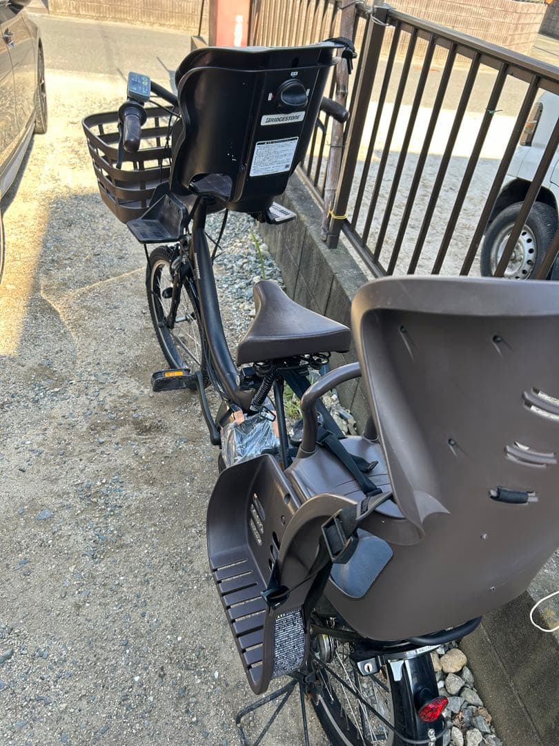 電動自転車前後子乗せ付き