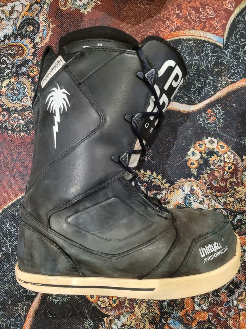 THIRTYTWO サーティーツー スノーボードブーツ スノボブーツ