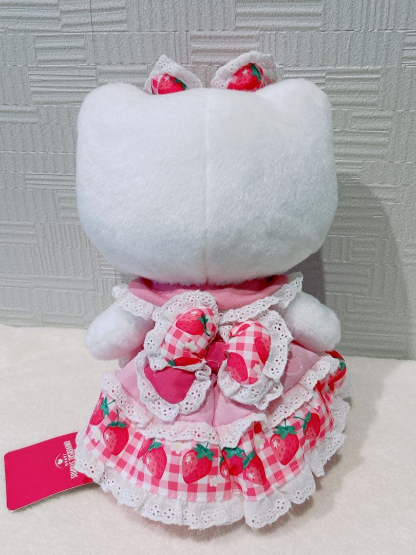 USJ限定 ハローキティ ぬいぐるみ　ストロベリー ドレス　ロリータ　美品