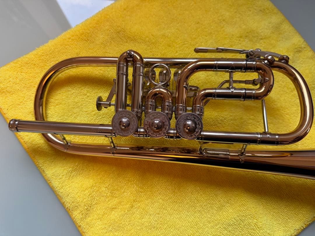 ロータリートランペット(C管、シェルツァー)