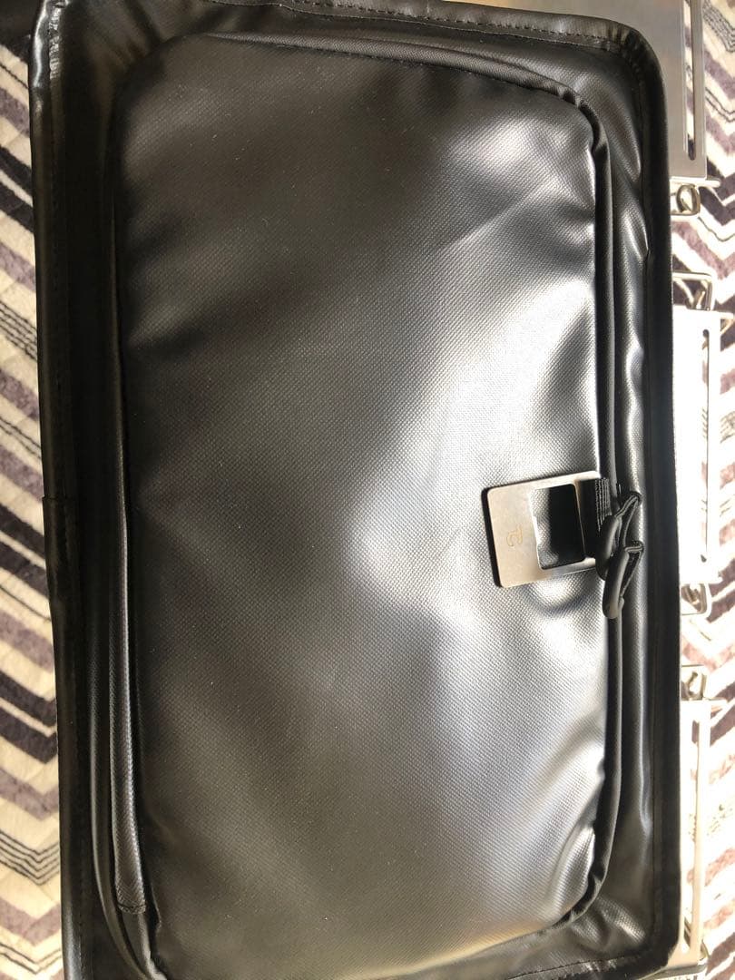 『週末限定値下げ』コードユニット3個+キバソフトクーラー+CSのバッグ