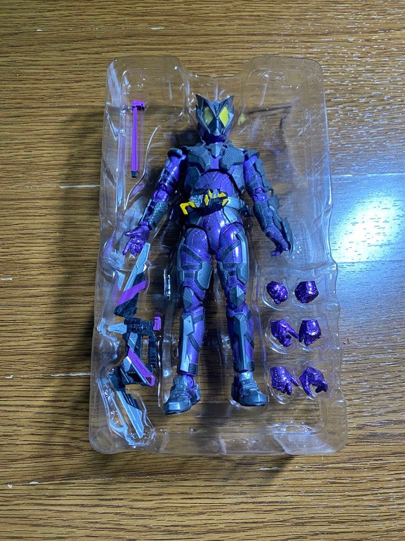 S.H.フィギュアーツ ゼロワン 仮面ライダー滅 スティングスコーピオン