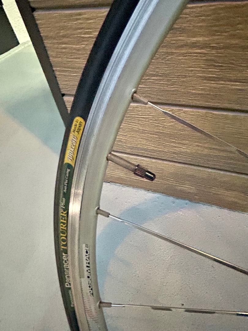 【Mavicマビック】AKSIUM RACE前輪＋日本製タイヤ重量1.14kg