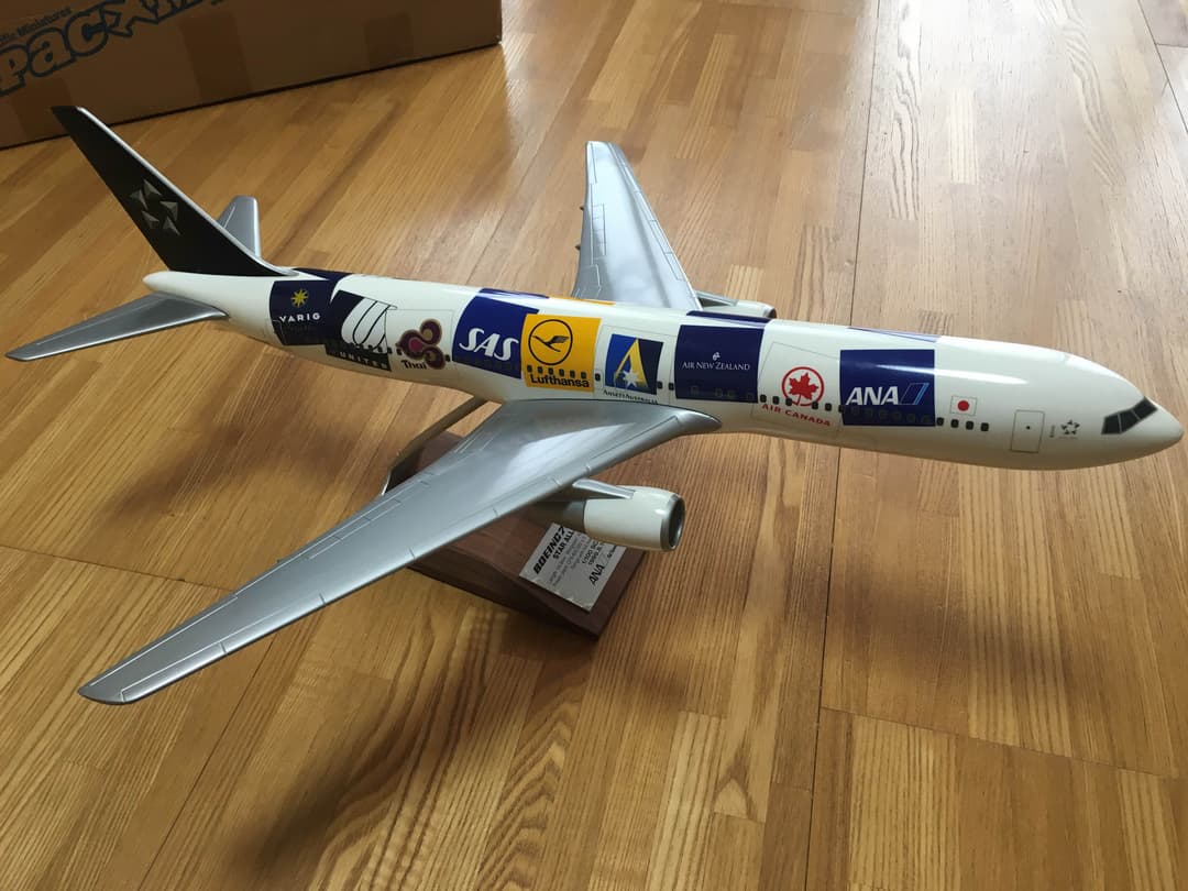 大型1/100超レア極美ANA全日空B767スターアライアンス高級パックミン