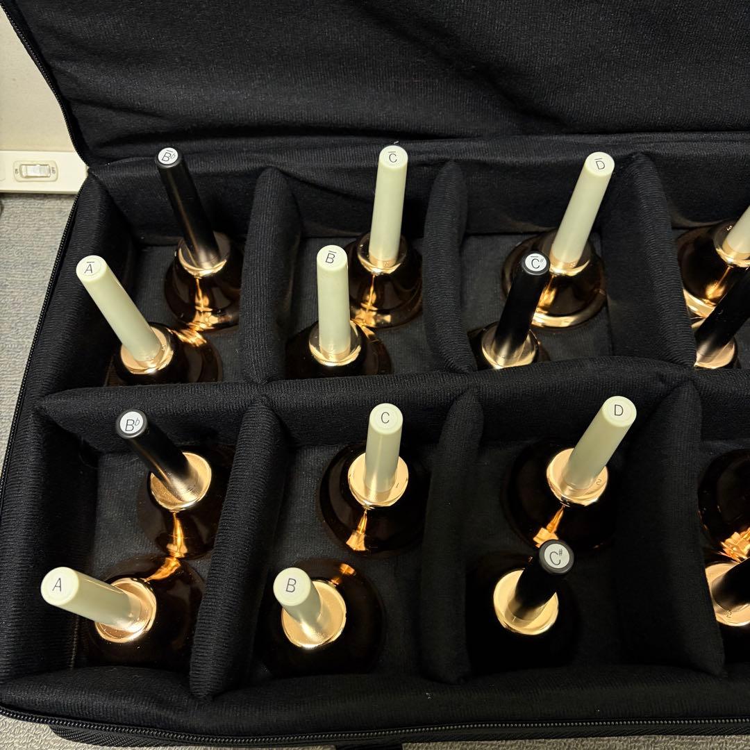 キョーリツ　MB23K/C 23音　ハンドベル　ケース付き