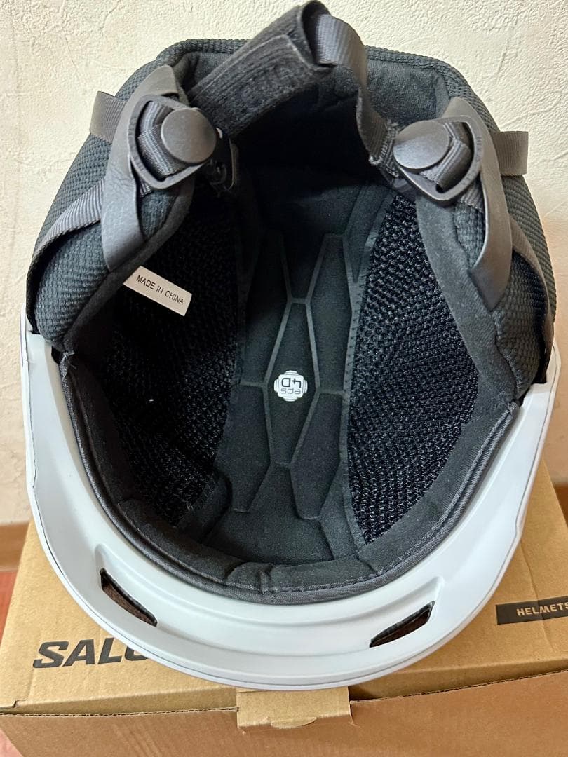 22 サロモン スキー・スノボ用ヘルメット Mサイズ L47331900