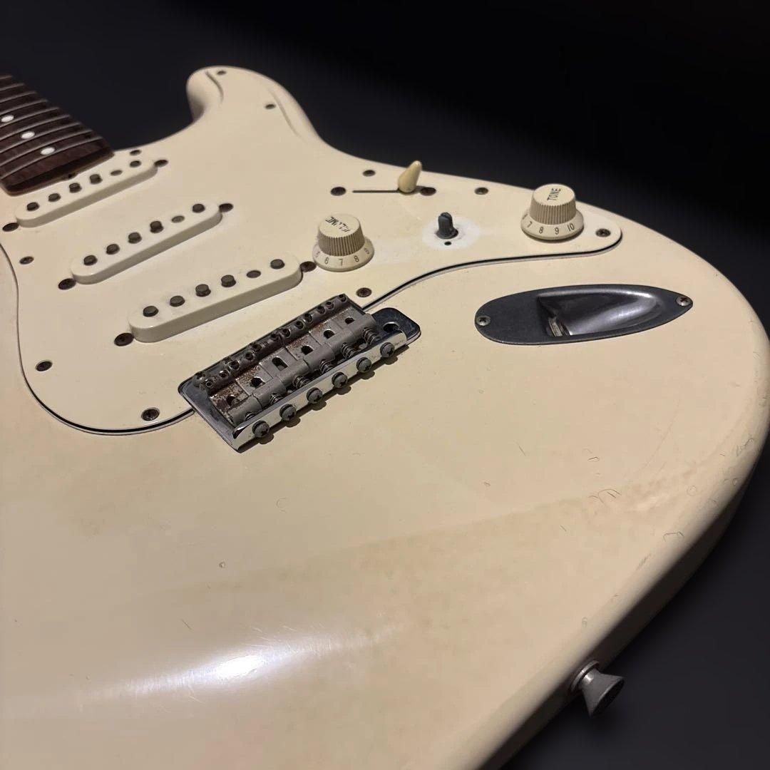 日本製　フェンダージャパン　ストラトキャスター　アイボリー　ジャパンビンテージ