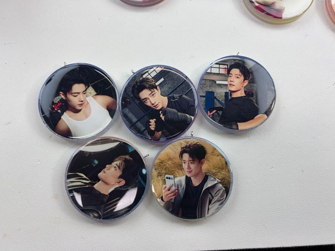 肖戦 新作！丸　レジンキーホルダー～20点セット❣️1218確認用❣️