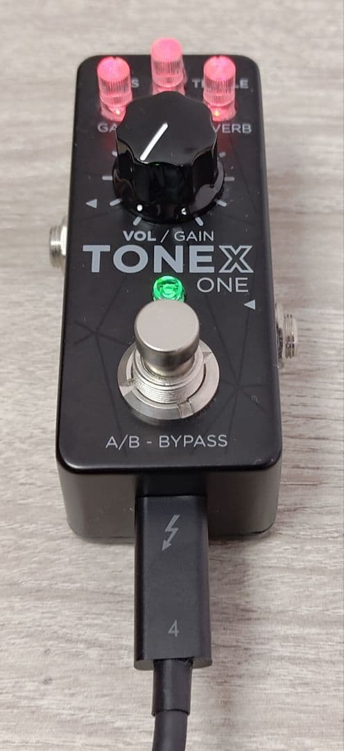 IK Multimedia TONEX ONE ギターエフェクター