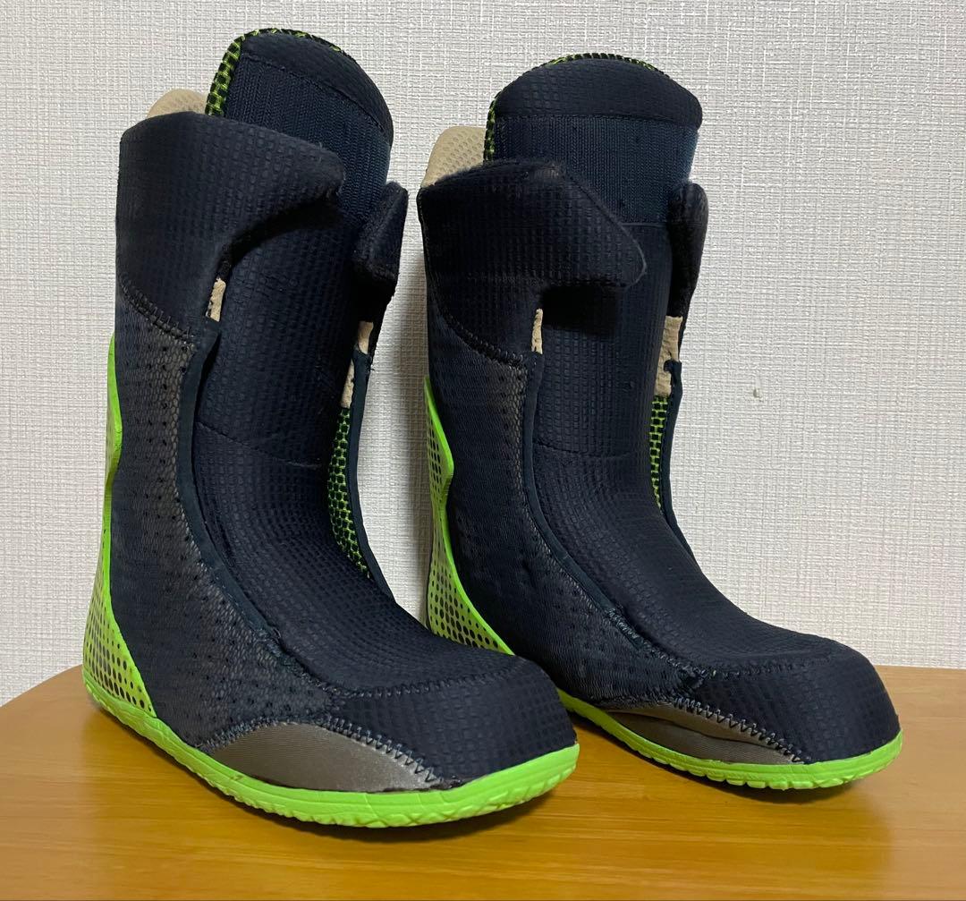 バートンアイオン（ BURTON ION）　アジアンフィット26.5cm