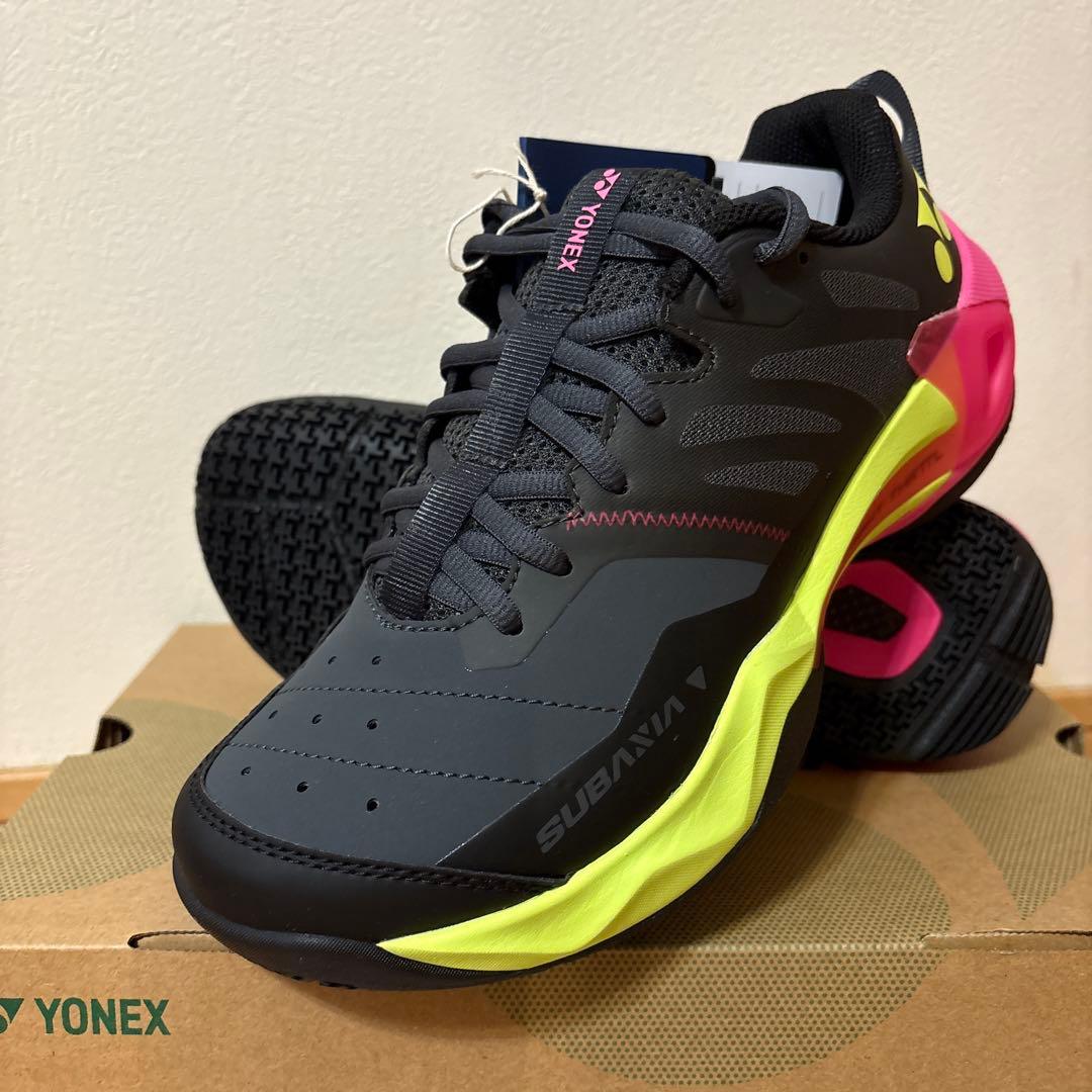 ヨネックス　サブアクシアGT MEN ダークグレー　25.5cm