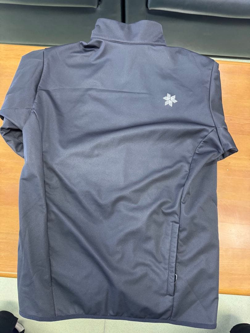 ゴールドウィン　スキーウェア　ミドラー　黒 170