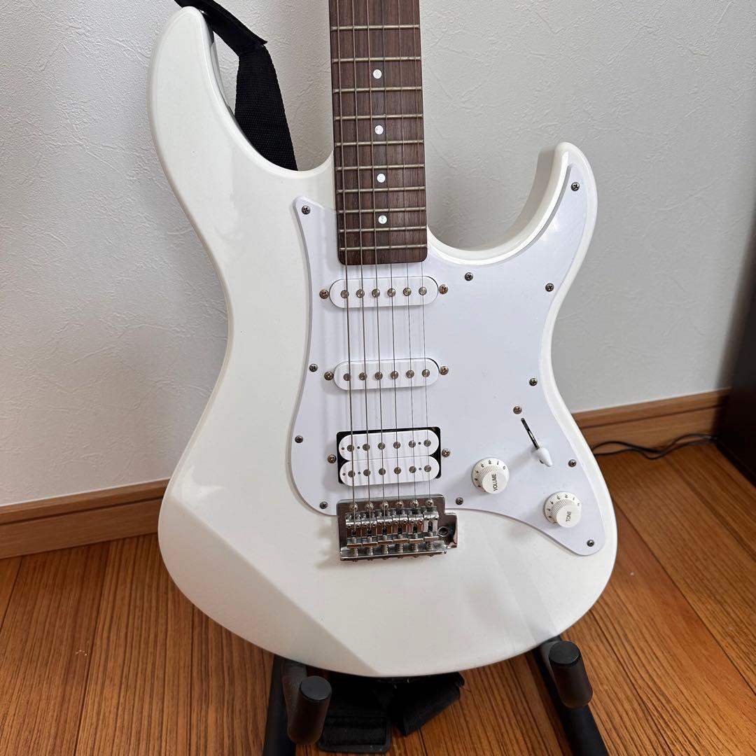 YAMAHA ヤマハ Pacifica パシフィカ 白 PAC012