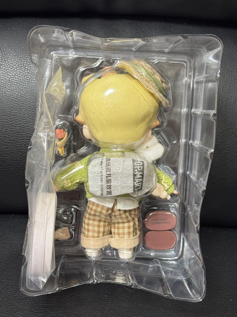 ぬいぐるみ DIMOO Holiday Rabbit Action Figure