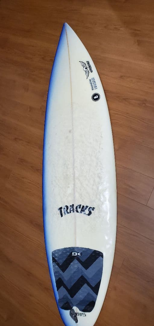 TRACKS サーフボード　180×48×6.2