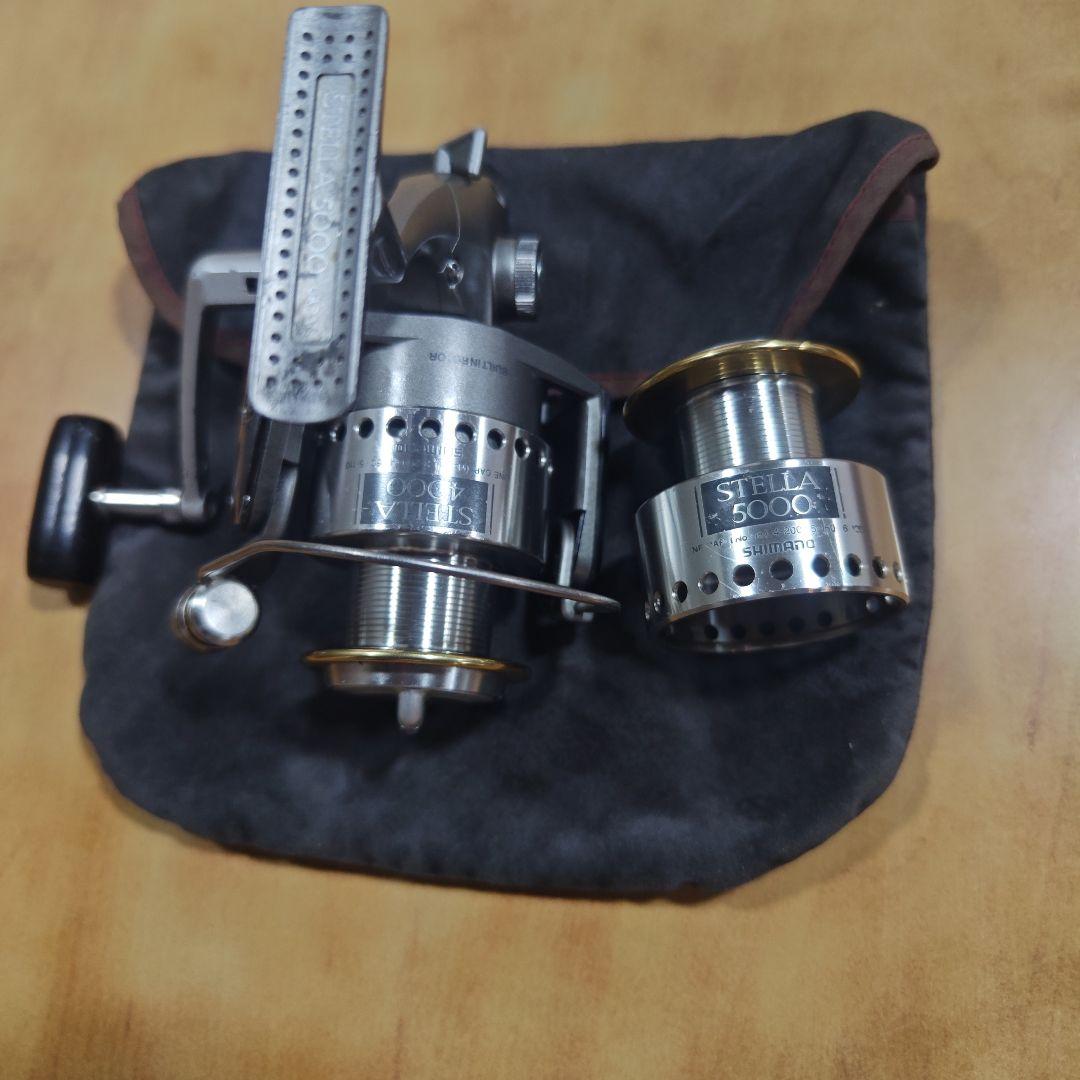 STELLA 5000 スピニングリール 収納袋付き