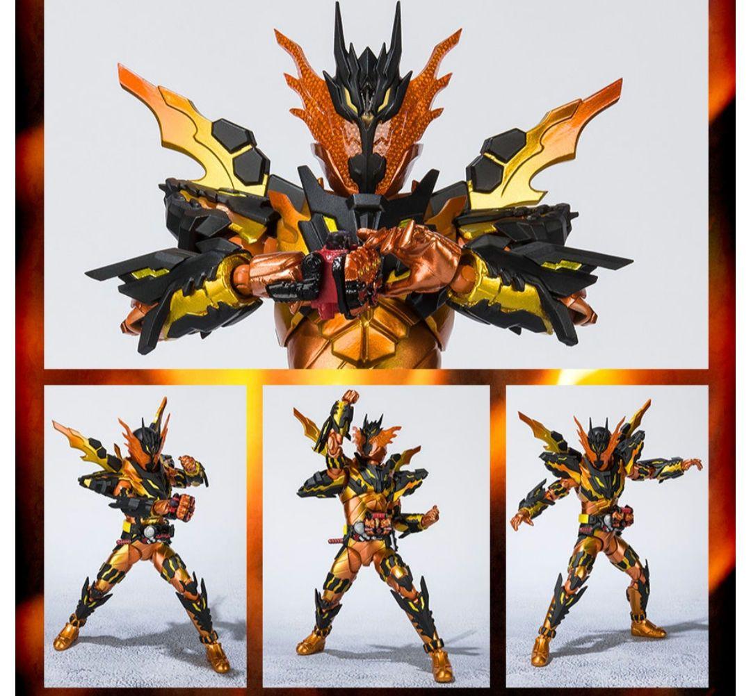 【美品】即完売 希少 SHフィギュアーツ 仮面ライダークローズ クローズマグマ