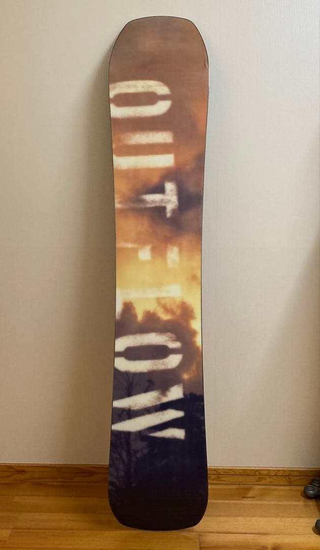 OUTFLOW アウトフロー P-PHAT 156