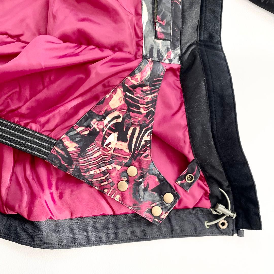 4473【美品】ROXY スノボウェア レディース 花柄 ジャケット ブラック