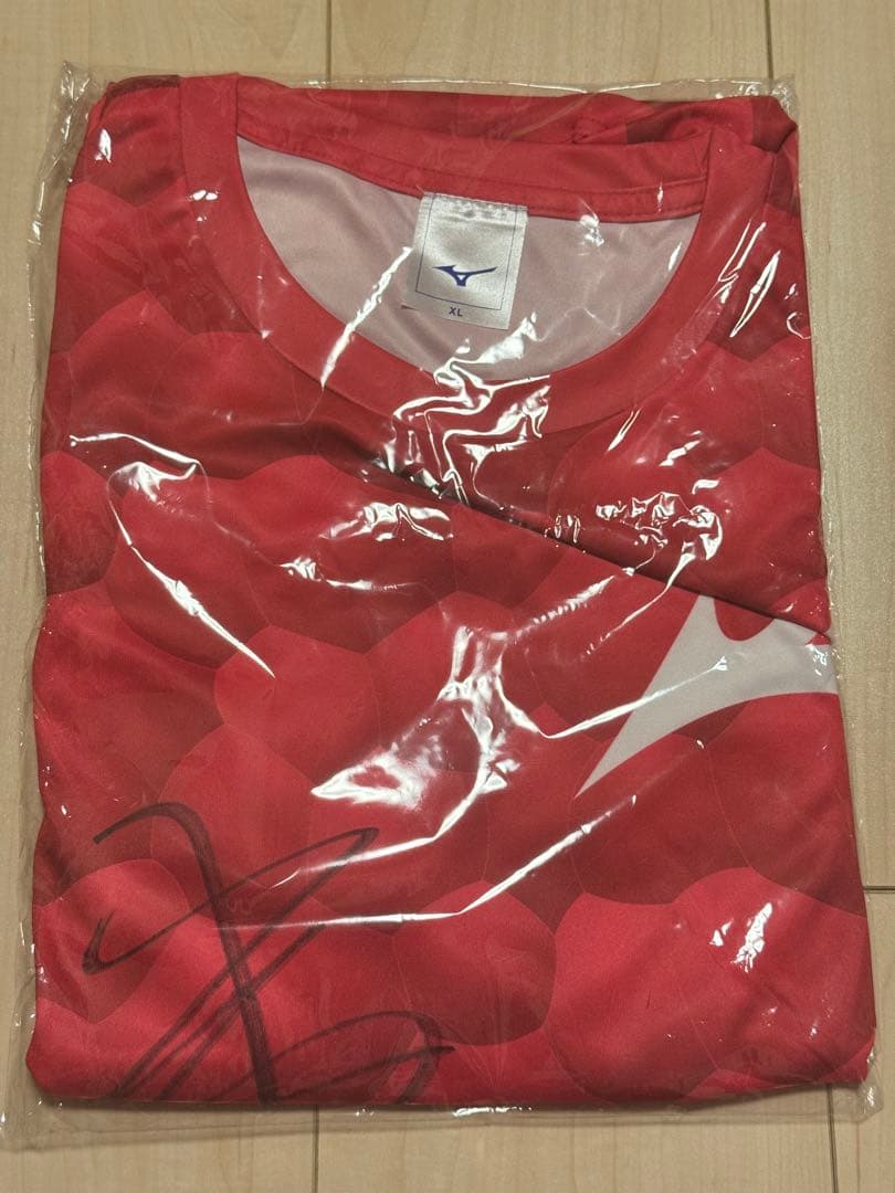 日本製鉄堺ブレイザーズ　山本智大サイン入りシャツ