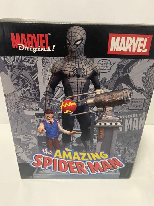 スパイダーマン　スタチュー