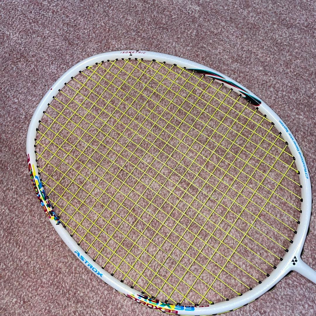 バドミントンラケット astrox 33