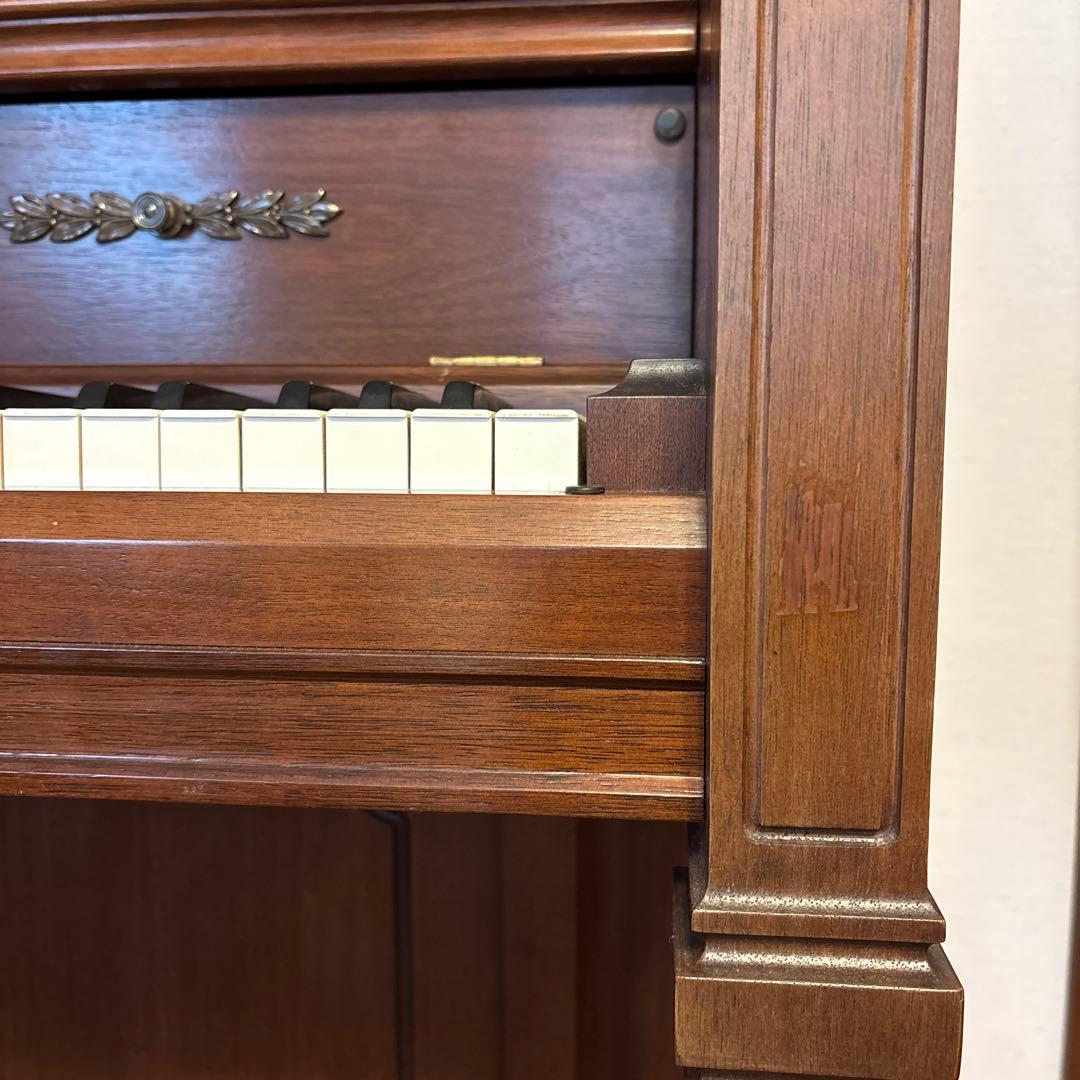 【R.7年11月調律・整調済】 KAWAI ピアノKL-62WI 椅子他付属品有