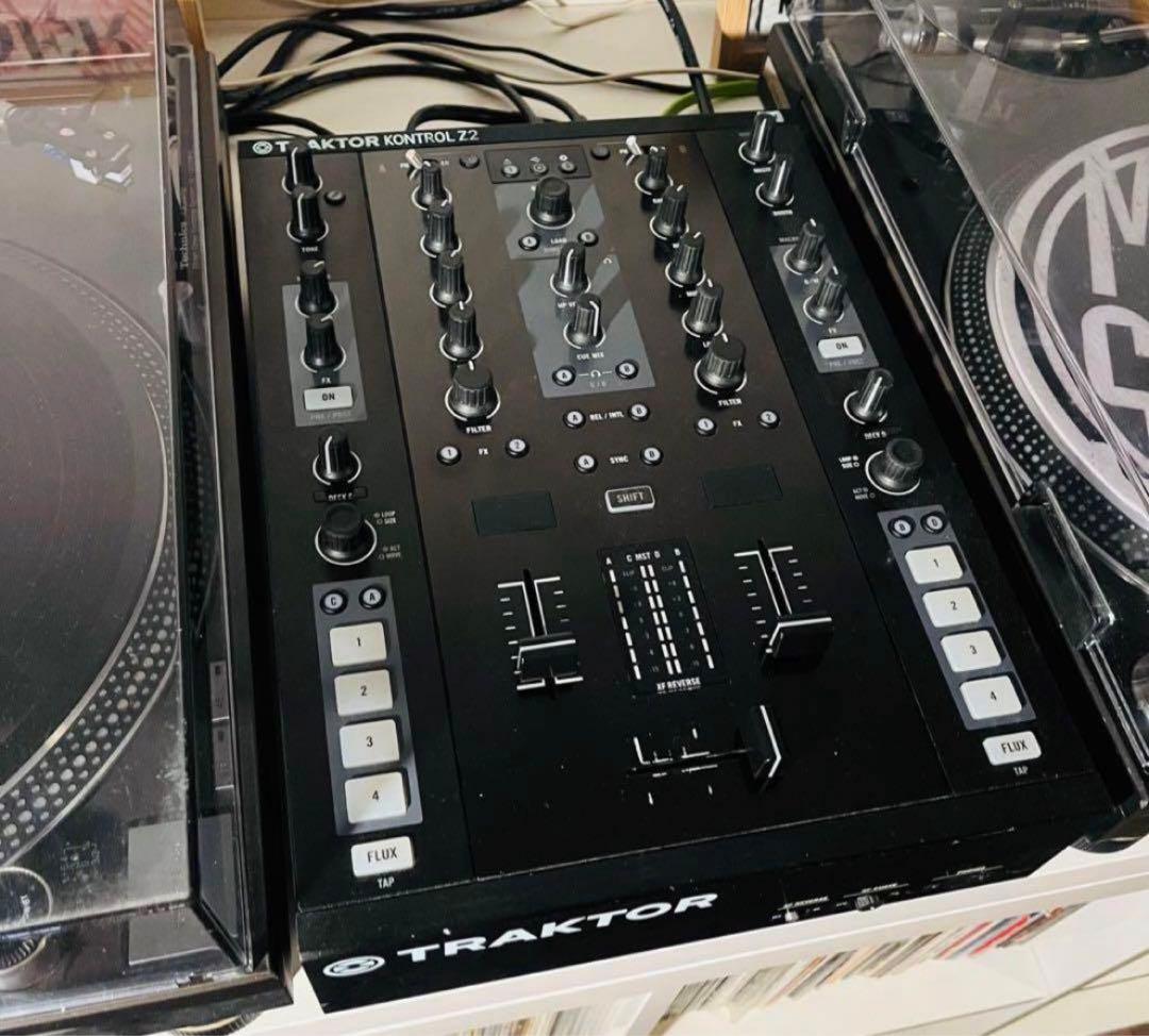 美品！高音質！ TRAKTOR KONTROL Z2 dj ミキサー