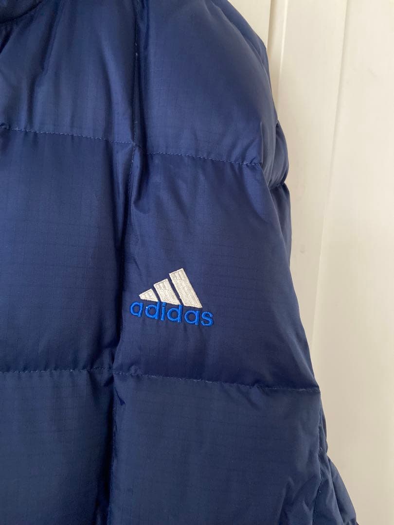 【クリーニング済】刺繍ロゴadidas ダウン・フェザーコート　Ｓサイズ
