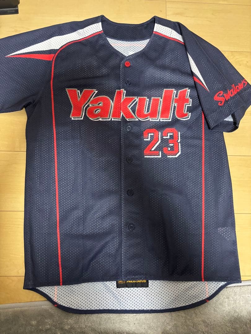 ヤクルトスワローズ 山田哲人 ユニフォーム ビジター 23番