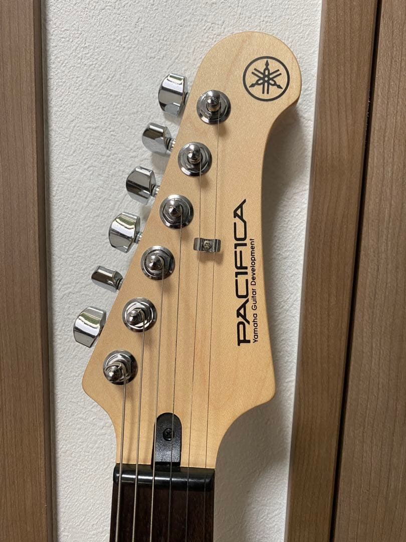 【餃子】YAMAHA ヤマハPacifica 112V パシフィカ