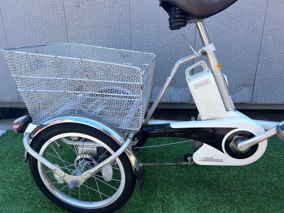 Panasonic パナソニック 三輪　電動アシスト自転車 BE-ELR83T
