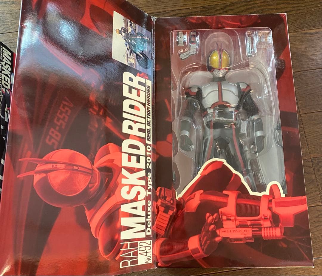 仮面ライダーファイズ　メディコムトイ　rah