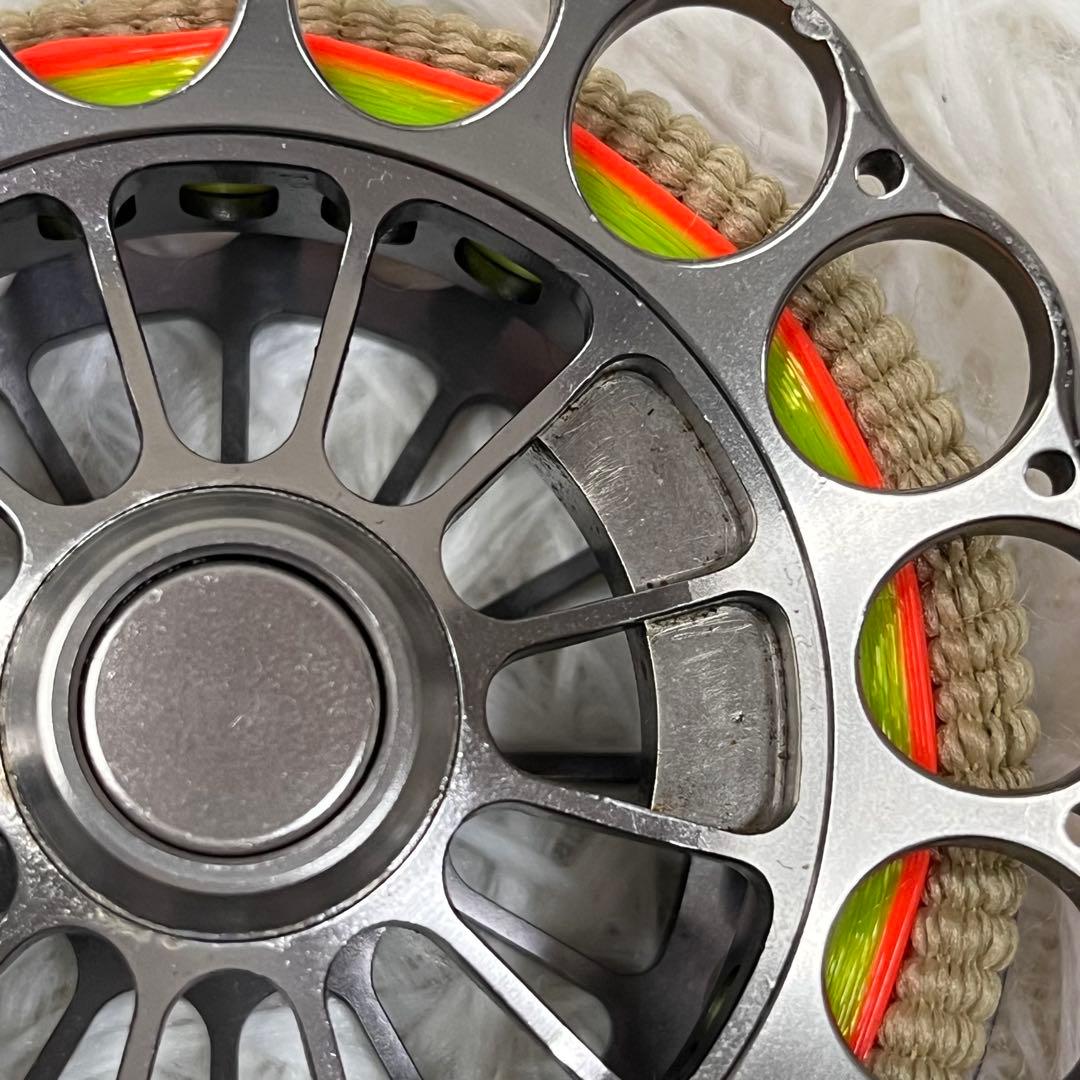 DAIWA BJ85 ヘチリール　落とし込み