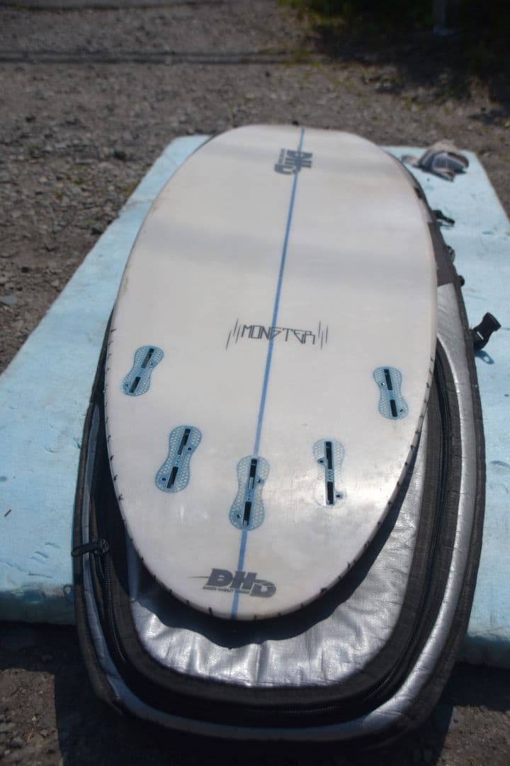 DHD Monster 6'1 大波用だけど初心者にも最適 32.5リッター