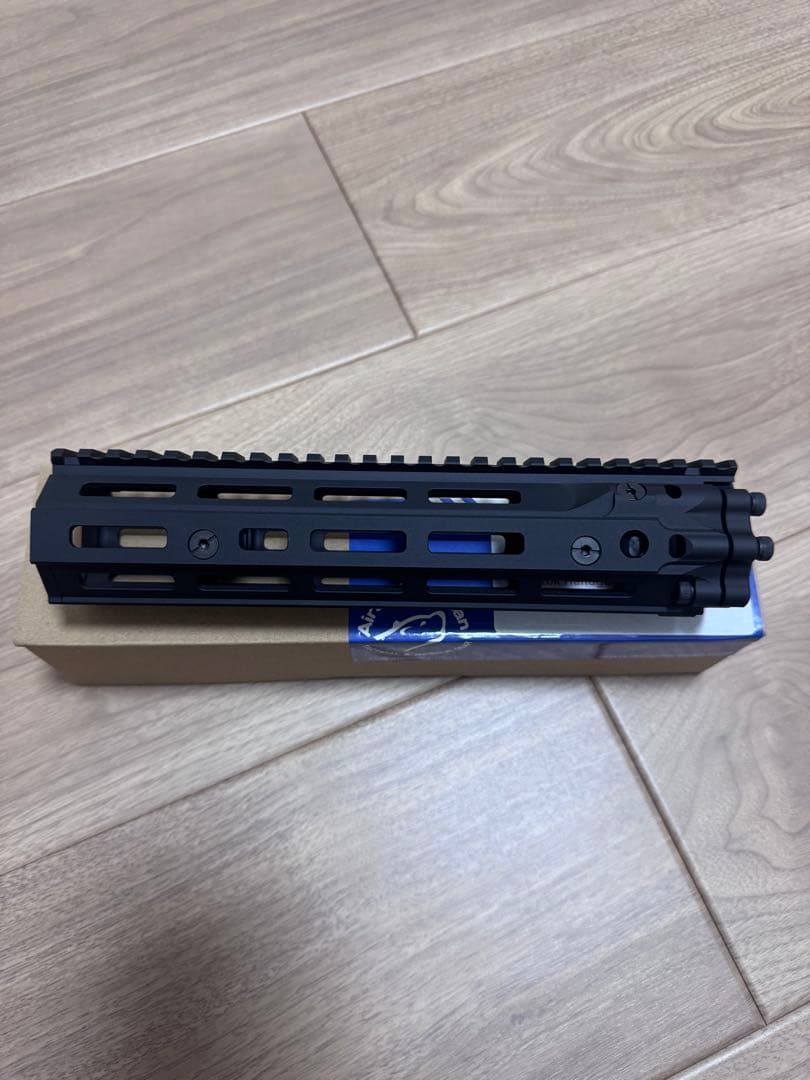 ダニエルディフェンスタイプ　MK18 RISIII M-LOK ハンドガード