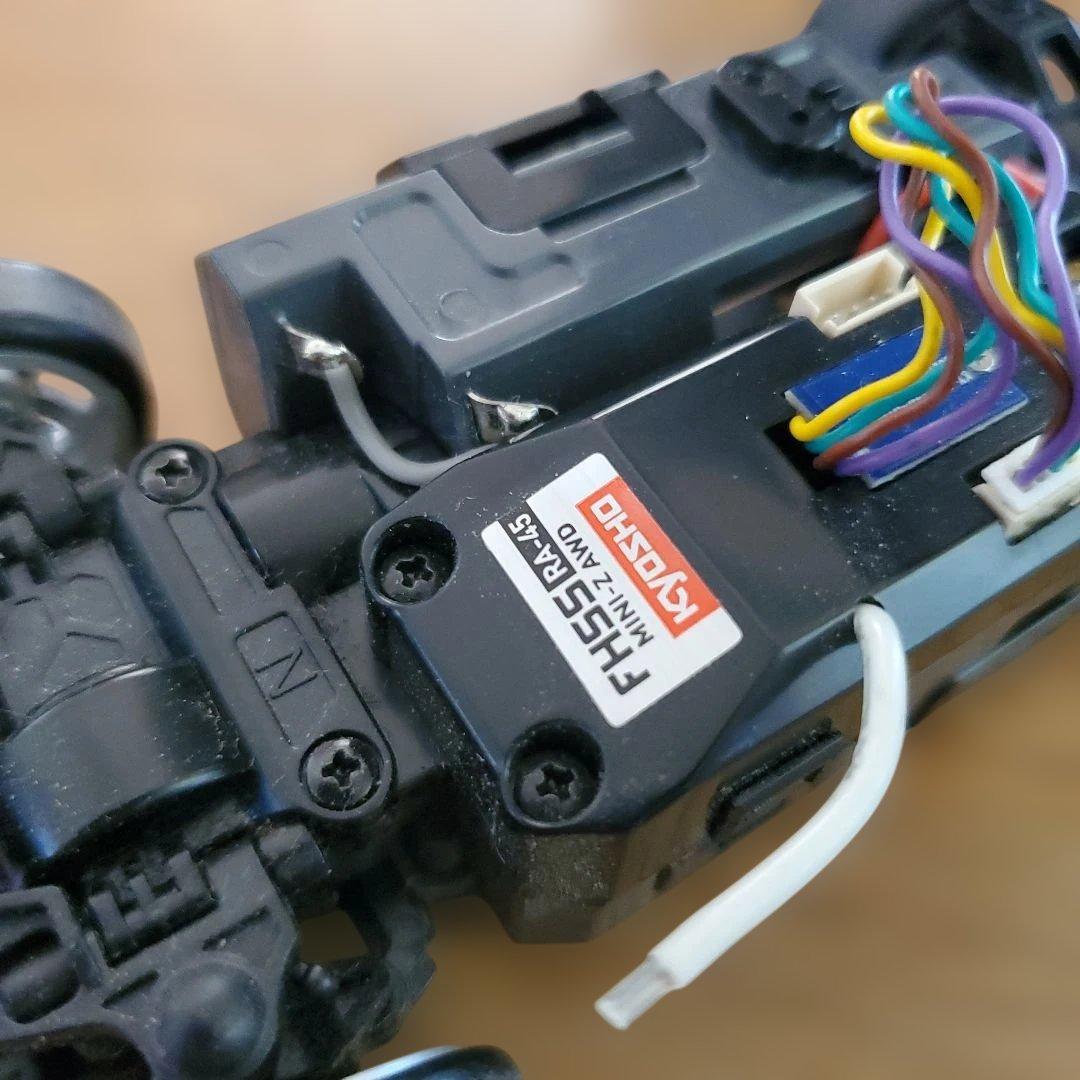 Mini-Z AWD NISSAN GTR ジャイロ　ドリフトタイヤ付