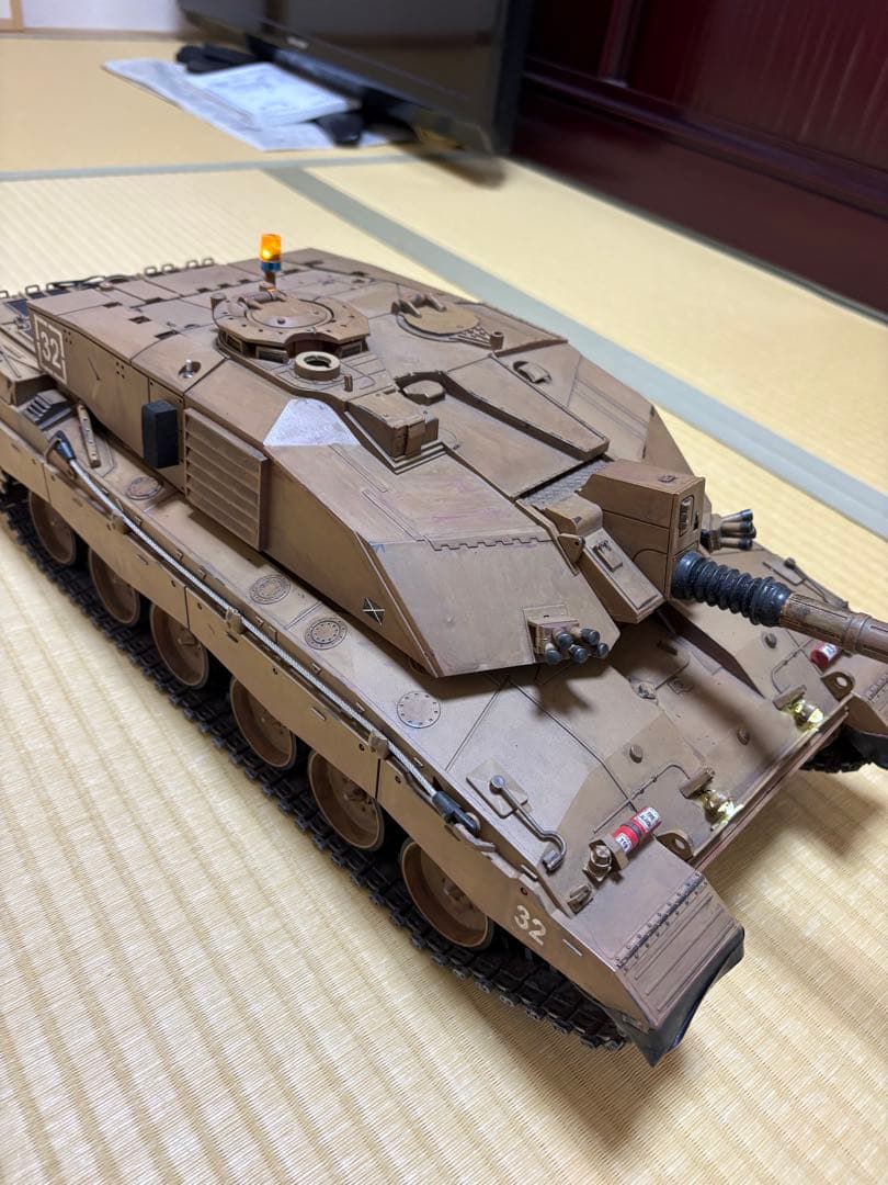 British Challenger 2 1:16スケール R/C戦車