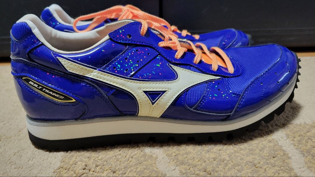 【新品未使用】MIZUNO ビルドトレーナー2 25.5cm