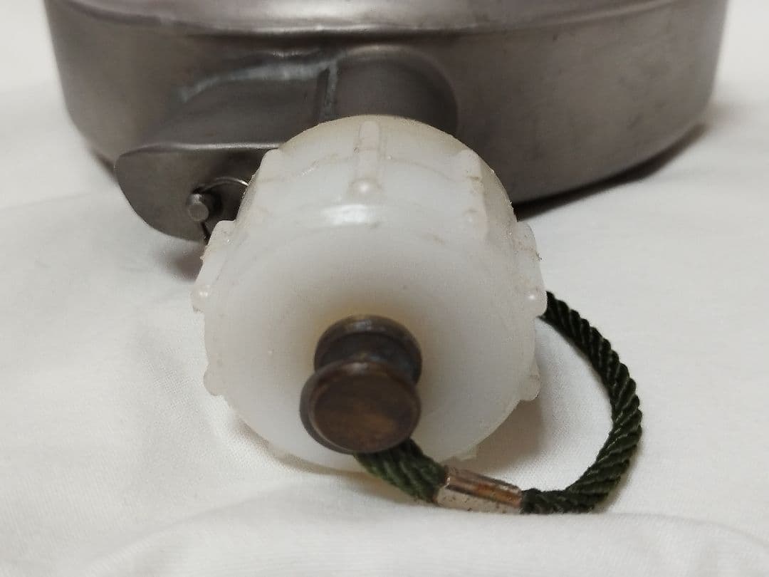 (5050)米軍実物　寒冷地用キャンティーン＆カバー　ユーズド　レア