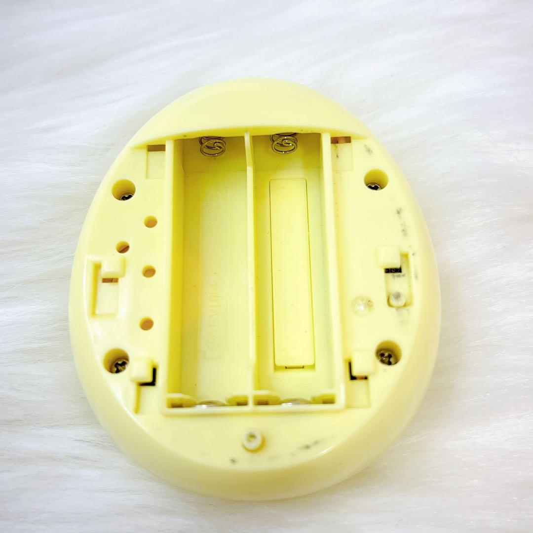 美品✨たまごっちみーつ　スイーツ　イエロー　バンダイ　カラー