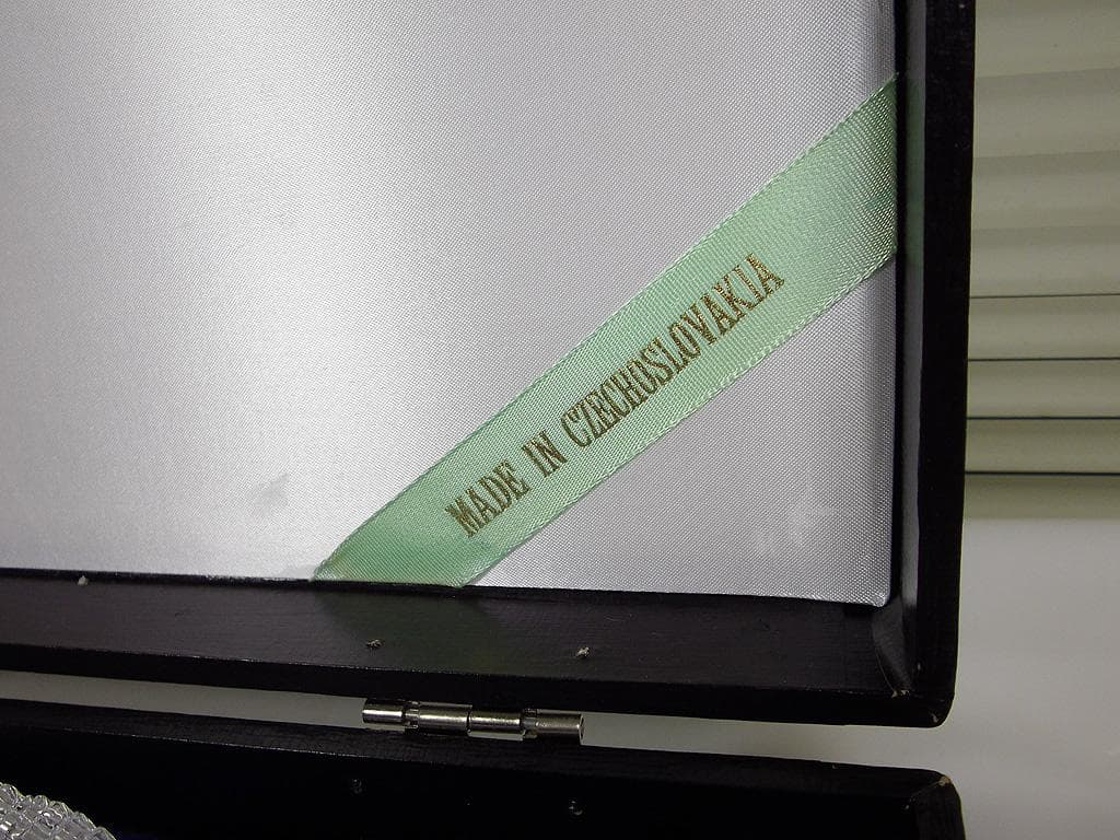 ボヘミアガラス 飾り皿 大皿 直径35cm ボヘミアンガラス ボヘミアングラス