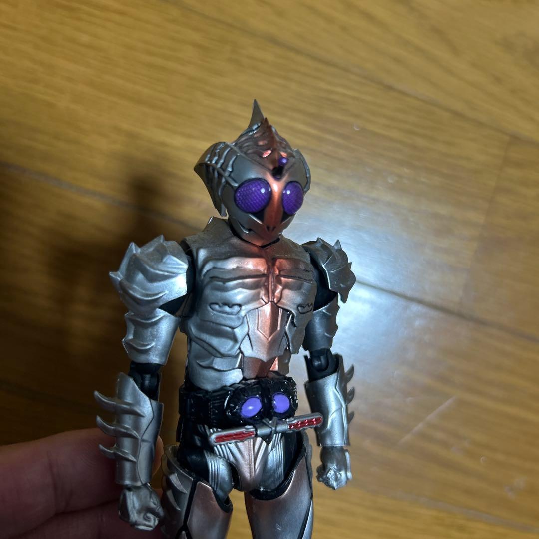 フィギュアーツ 仮面ライダーアマゾンズセット