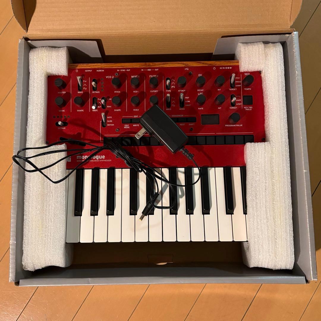 KORG monologue 赤