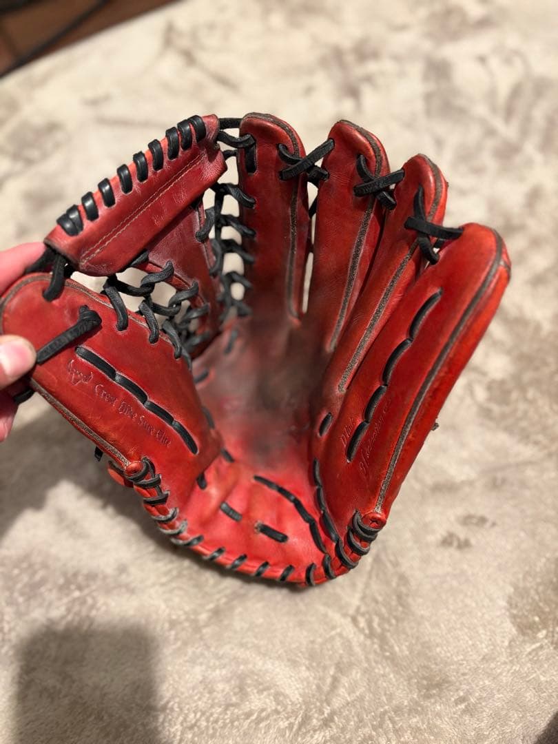 ミズノ　グローバルエリート　硬式用 外野手用グラブ レッド 高校野球対応モデル