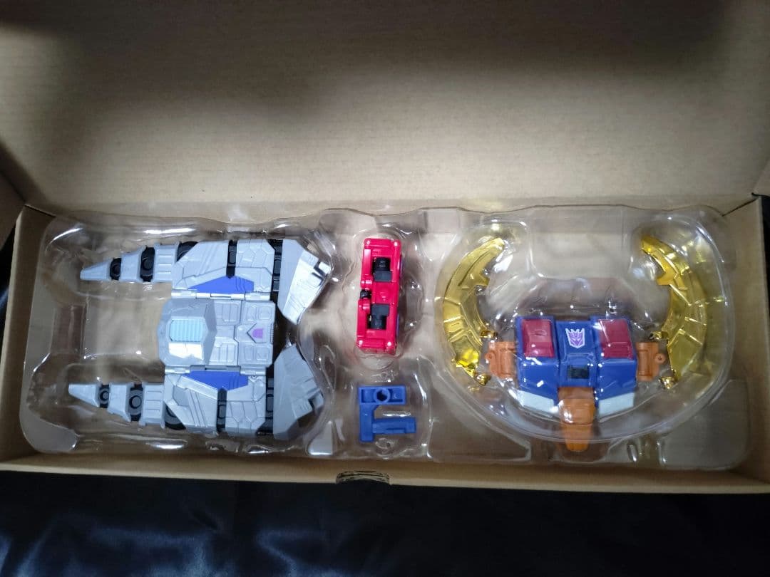 トランスフォーマー レガシー　デスザラス