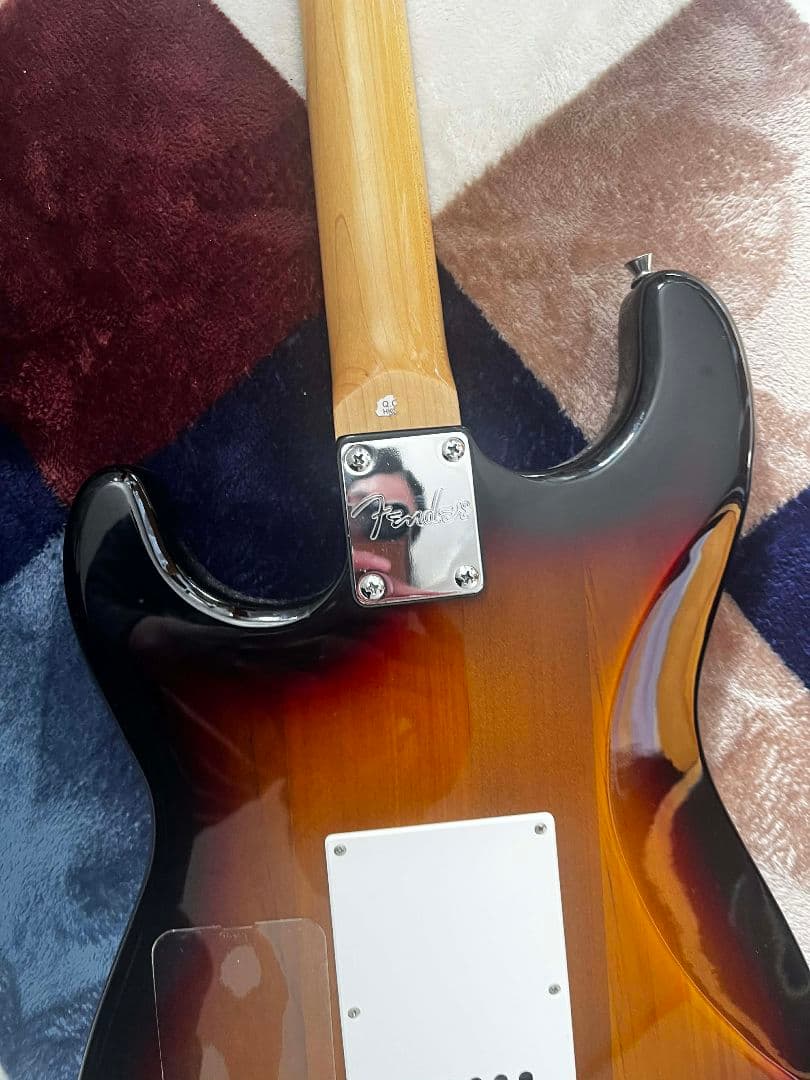 テレキャスターとストラトキャスターのノーブランドギター