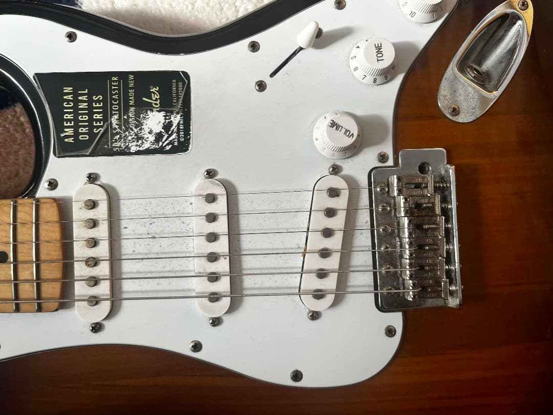 テレキャスターとストラトキャスターのノーブランドギター