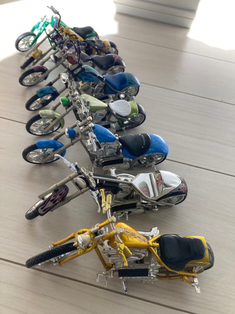 ウエストコーストチョッパーズ　マッスルマシーン　カスタム　バイク　８台セット